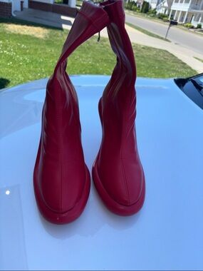 Sculpted Red Zip Ankle Booties for Women